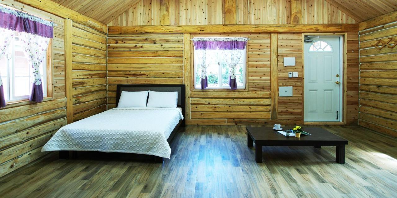 Jeju Joa Log Pension Сеогвипо Екстериор снимка