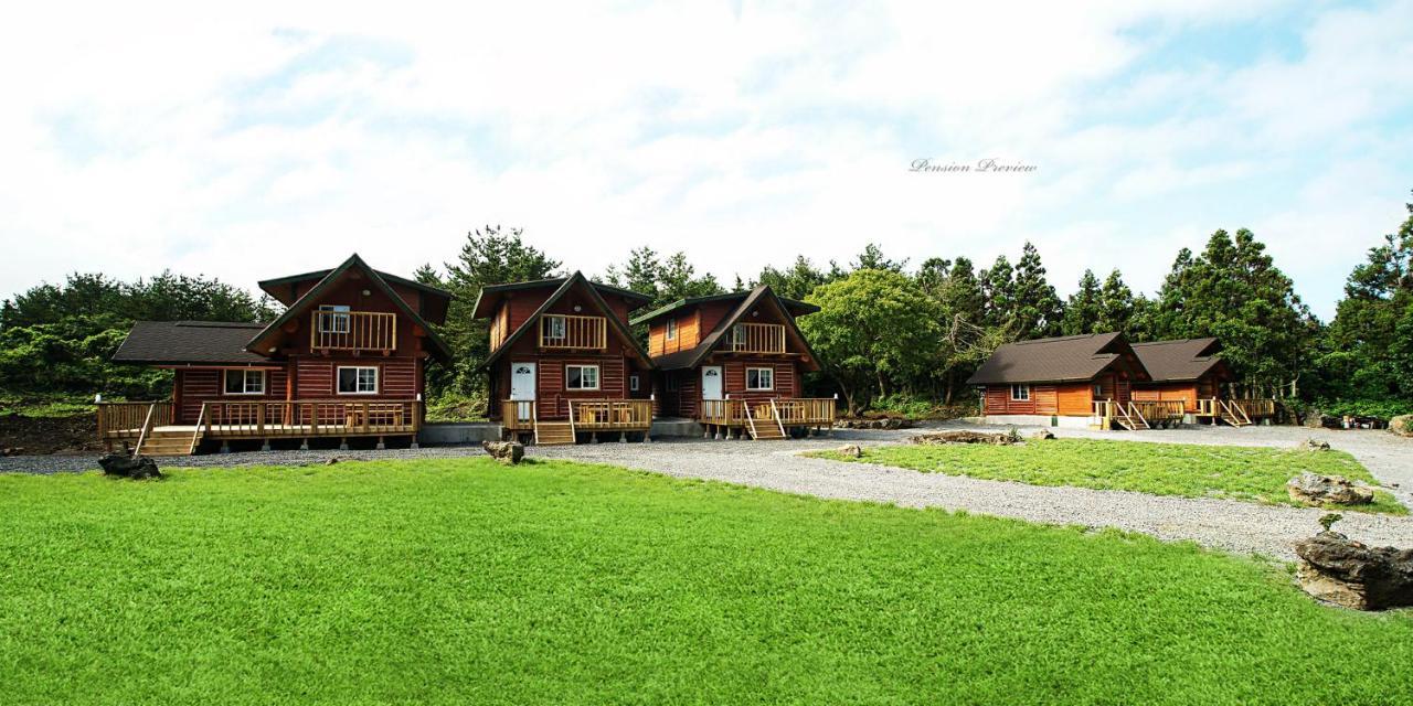 Jeju Joa Log Pension Сеогвипо Екстериор снимка